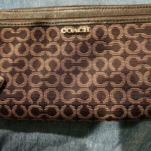 Coach Brown Signature Women's Bag